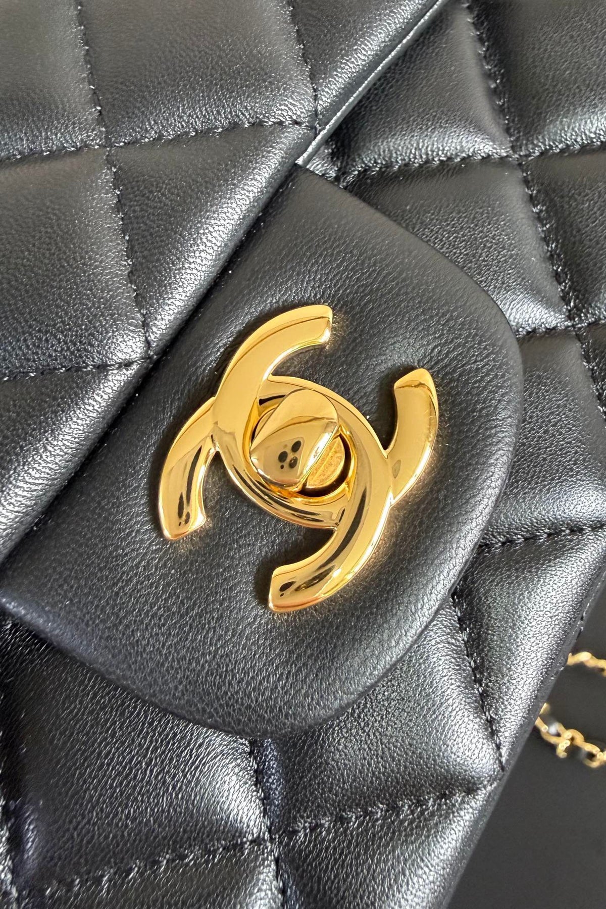 Black Diamond-Quilted Mini Flap Bag with Gold-Tone Chain Strap