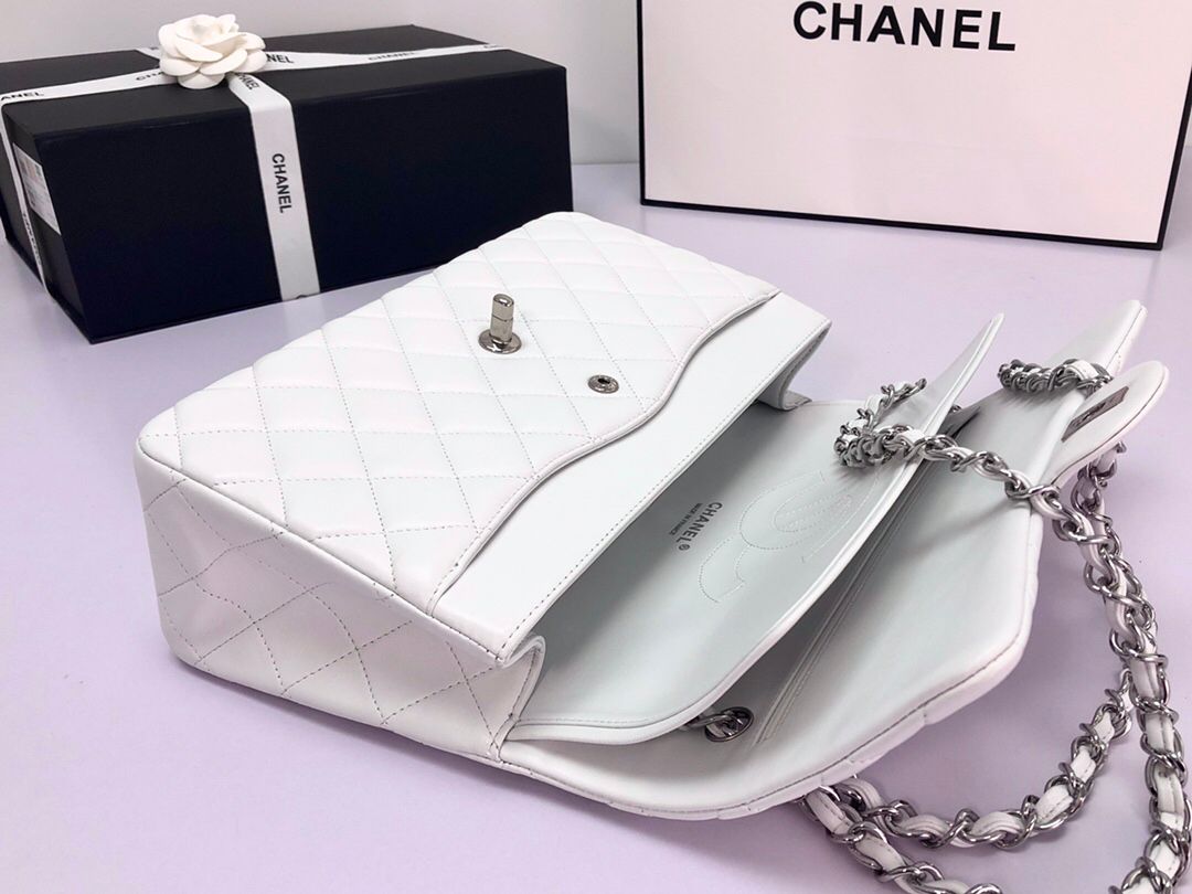 Upgraded version A1113 So beautiful that no one has friends CF Classic diamond series Original lambskin small buckle version Professionally customized heavyweight hardware shoulder straps Handmade wiring Lining leather Exquisite hot stamping font Uniform