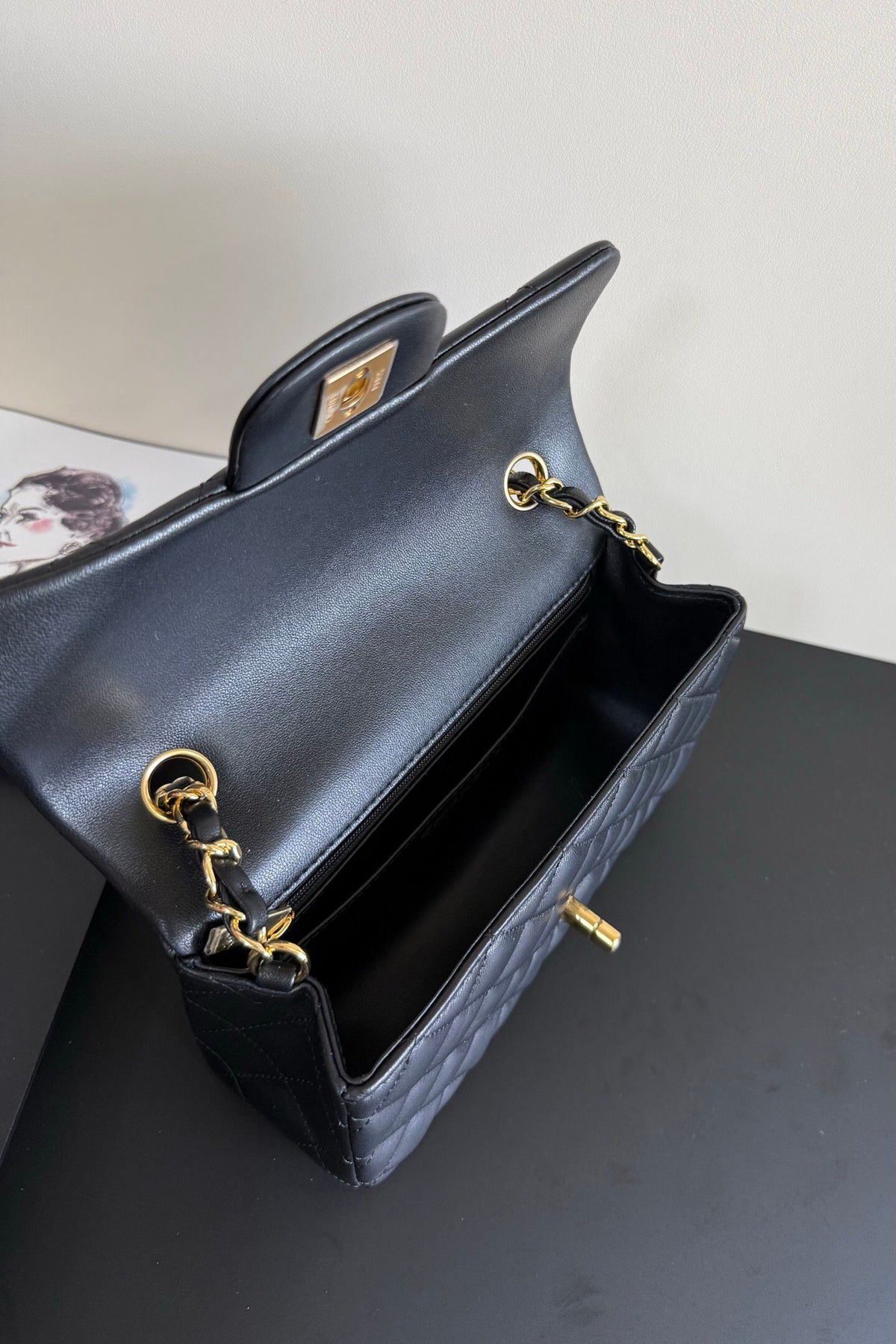 Black Diamond-Quilted Flap Bag with Gold-Tone Chain Strap