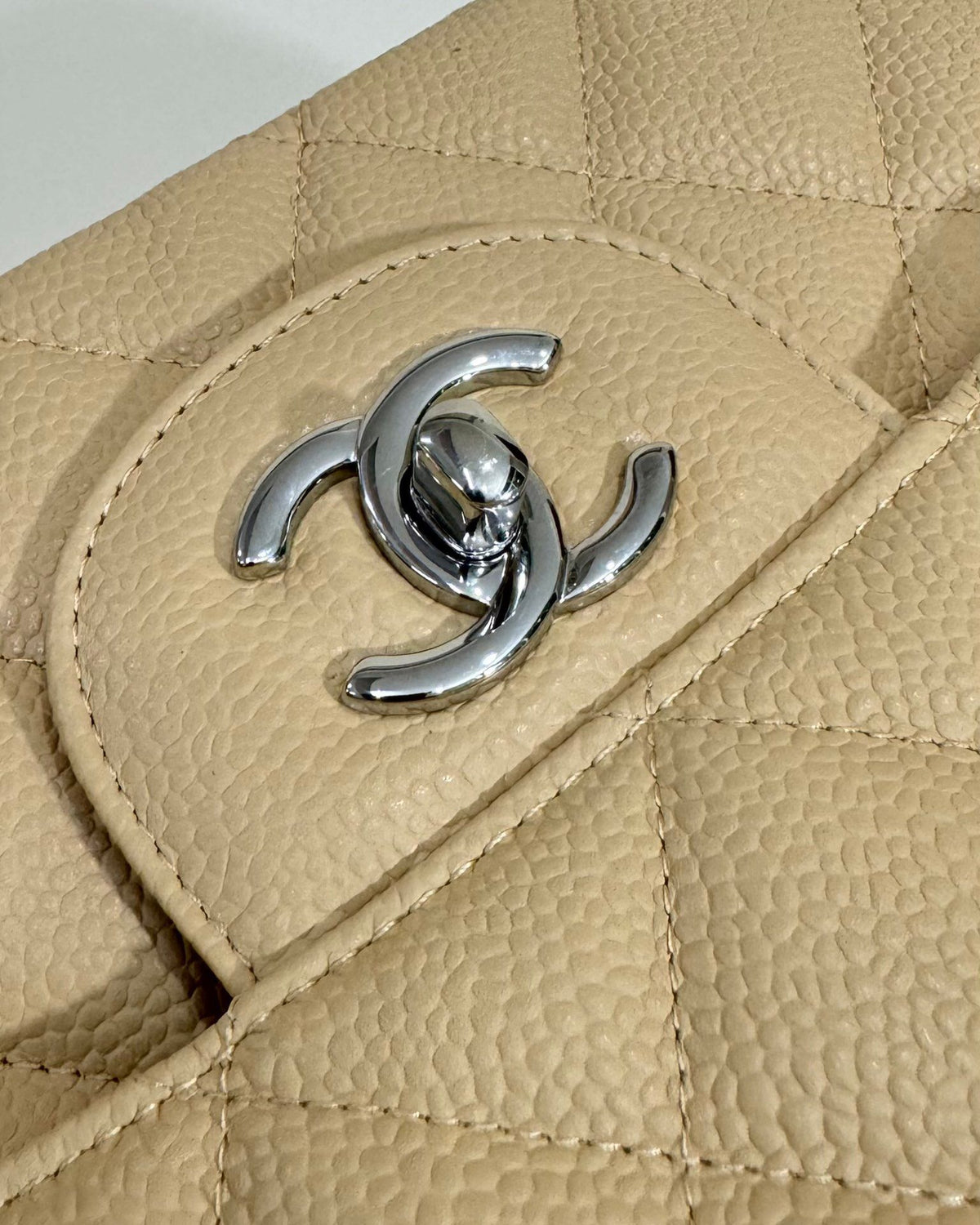 Exclusive real shot of classic ball pattern caviar cowhide 1113Jumbo entirely imported original cowhide CF..MM directly regarded as high-end quality size 30Cm gold and silver buckle in stock P1180