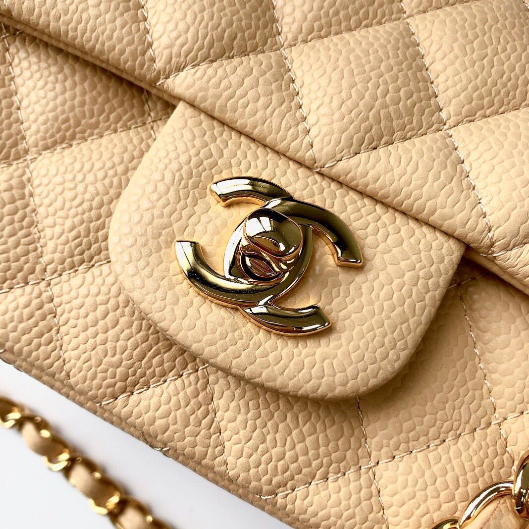 The latest version of classic ball pattern caviar cowhide 1115 whole imported original cowhide CF..MM is directly regarded as high-end quality size 17cm gold and silver buckle in stock P650