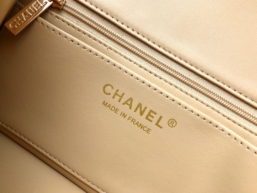 CF series 1116 classic lambskin soft to the touch awesome shape [strong] exclusively developed size 20cm