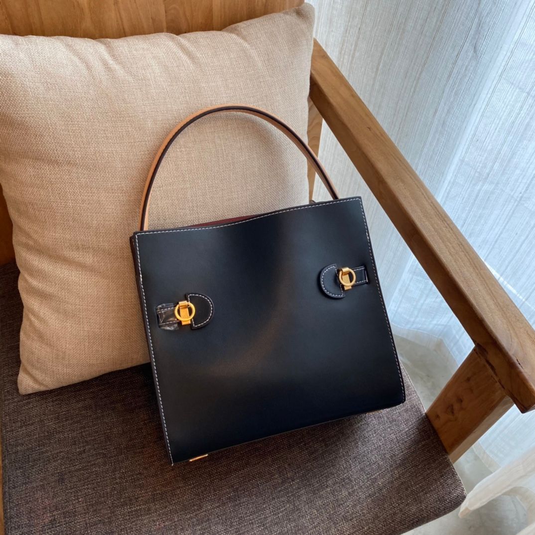 Purchasing Quality 334 335 Black