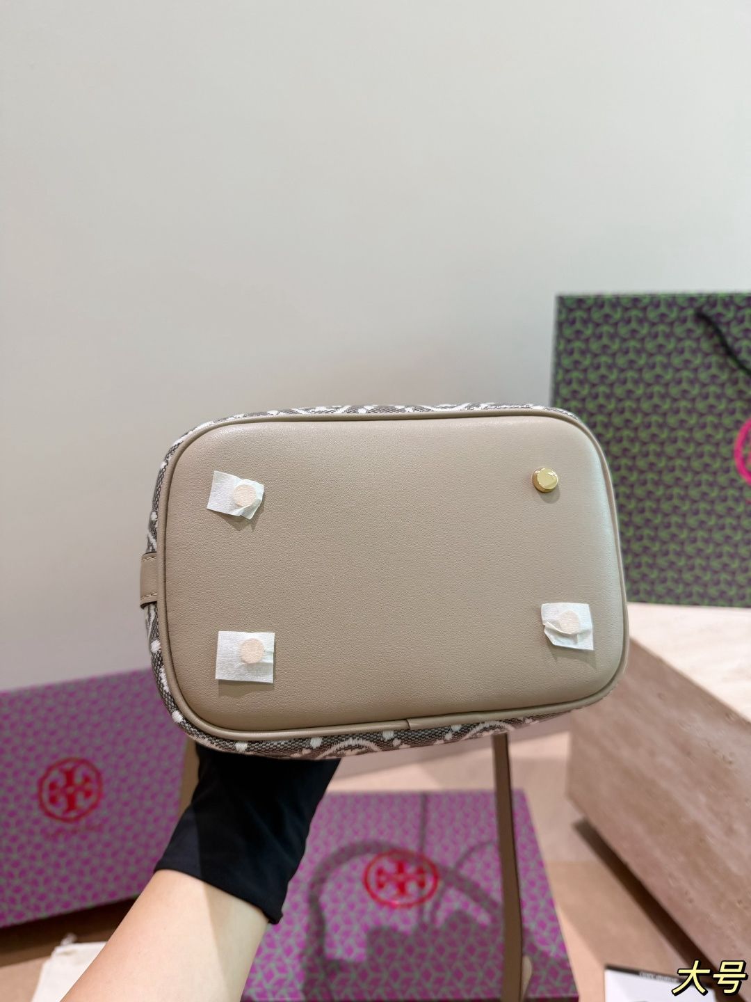 Large size box commuting versatile king | Tory Burch vintage water bucket bag