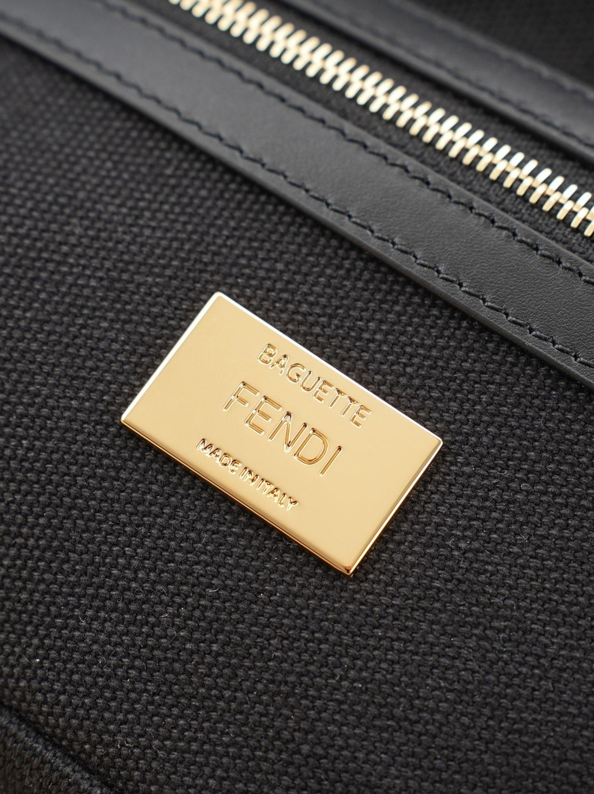Model 6005, size 266.5 x 13.5 cm