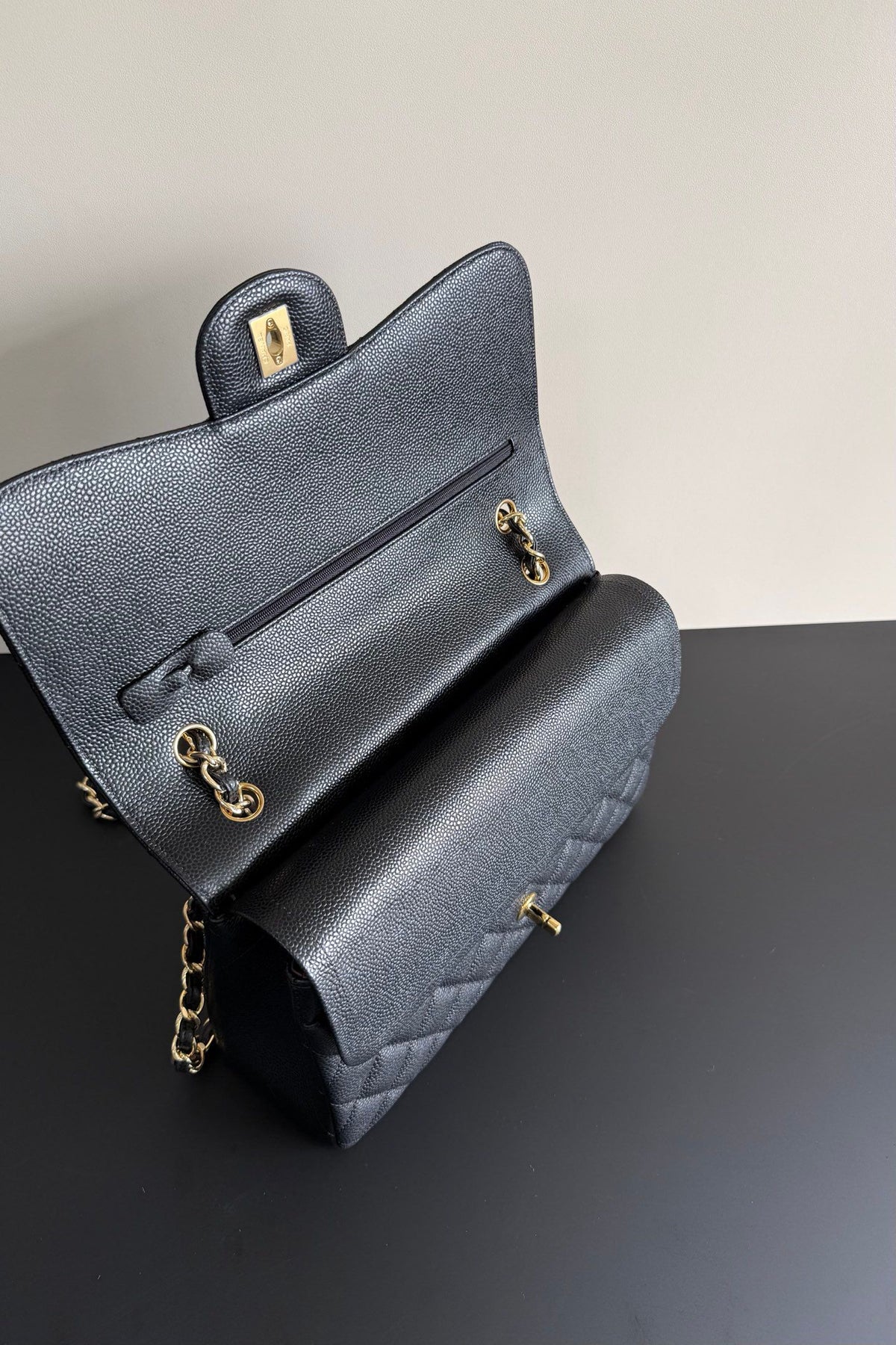 Black gold special grade all steel hardware