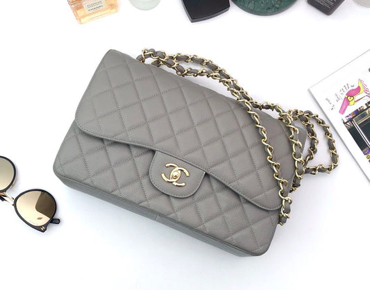 Exclusive real shot of classic ball pattern caviar cowhide 1113Jumbo entirely imported original cowhide CF..MM directly regarded as high-end quality size 30Cm gold and silver buckle in stock P1180