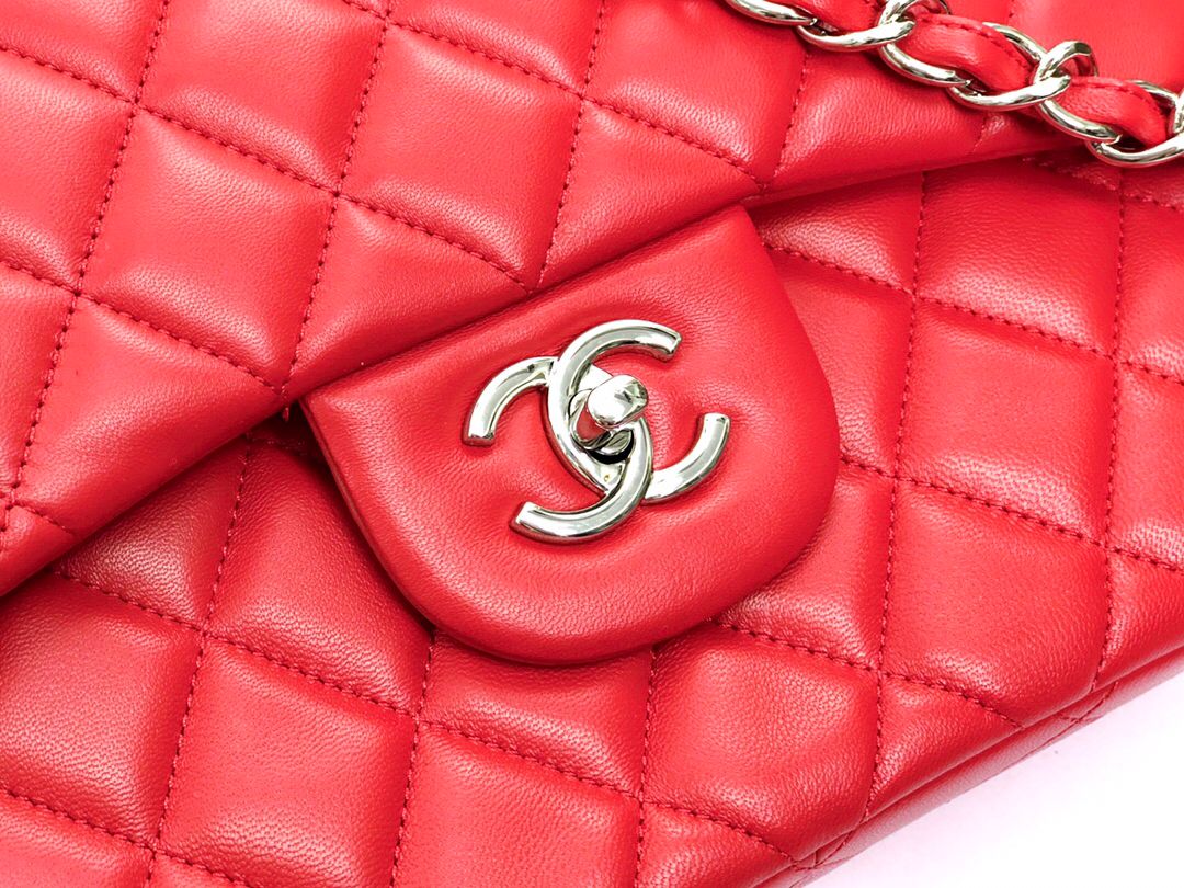 Upgraded version A1113 So beautiful that no one has friends CF Classic diamond series Original lambskin small buckle version Professionally customized heavyweight hardware shoulder straps Handmade wiring Lining leather Exquisite hot stamping font Uniform