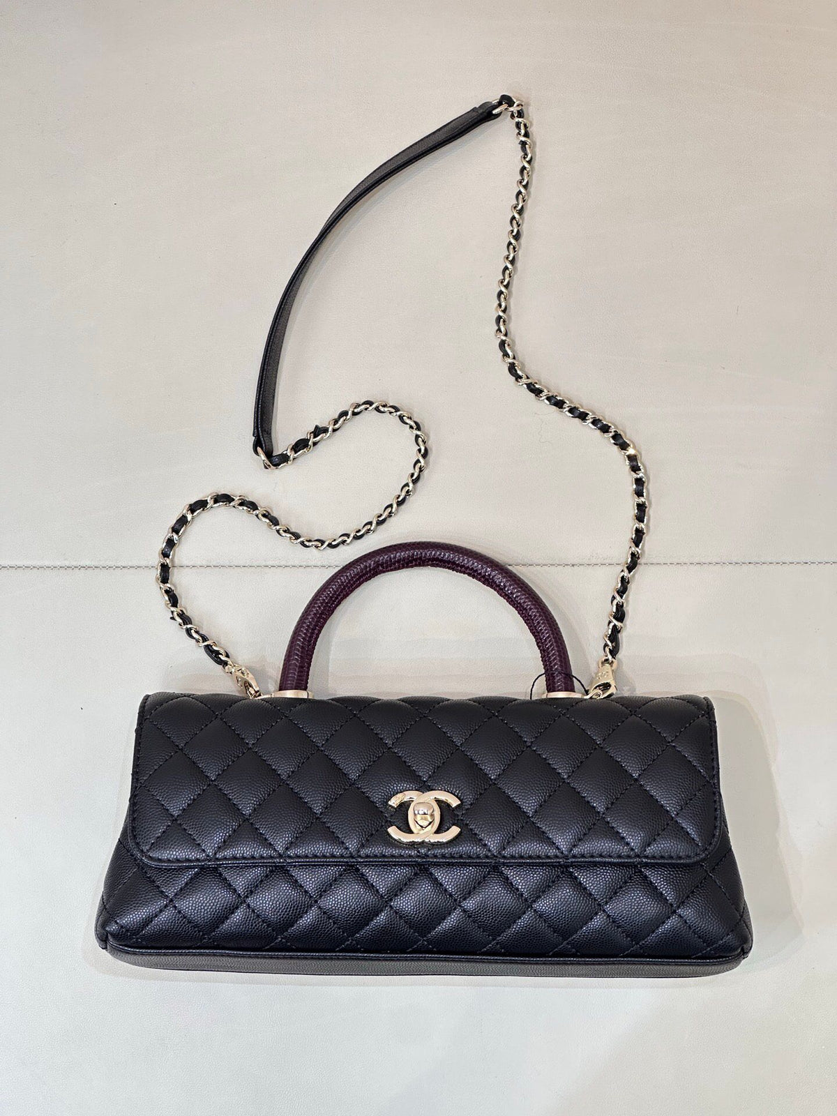 coco handle one of Xiaoxiang’s most classic styles