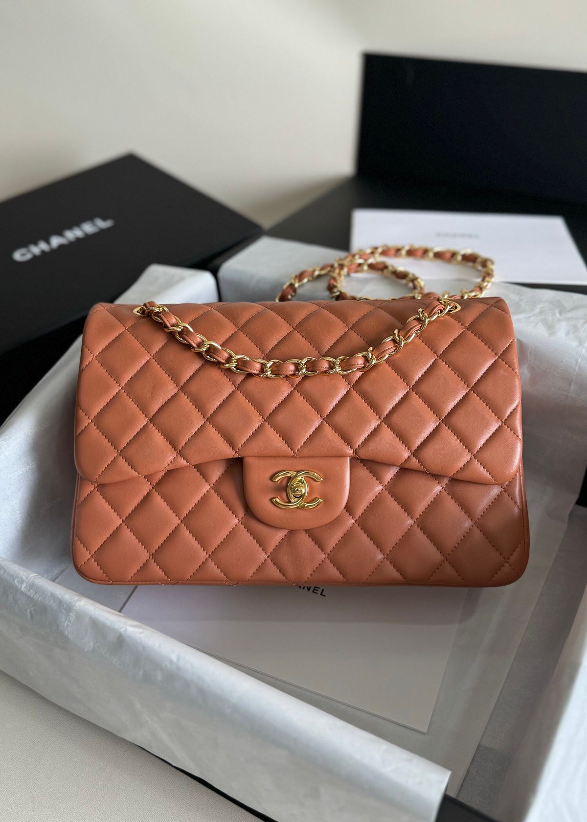 Upgraded version A1113 So beautiful that no one has friends CF Classic diamond series Original lambskin small buckle version Professionally customized heavyweight hardware shoulder straps Handmade wiring Lining leather Exquisite hot stamping font Uniform
