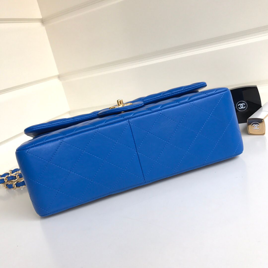 Upgraded version A1113 So beautiful that no one has friends CF Classic rhombus series Original lambskin small buckle version Professionally customized heavyweight hardware shoulder straps Handmade wiring Matching with same color lining Exquisite hot stamp
