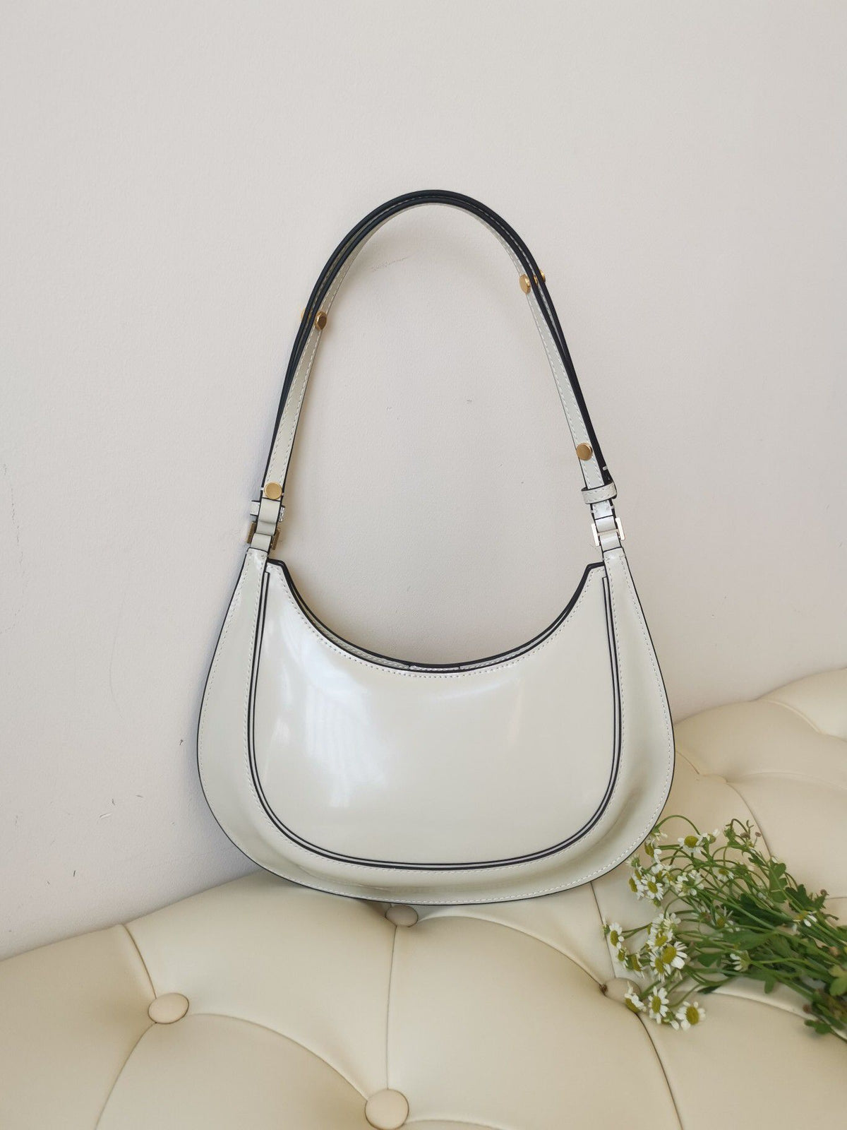 TORY BURCH No. 901 Cheese White