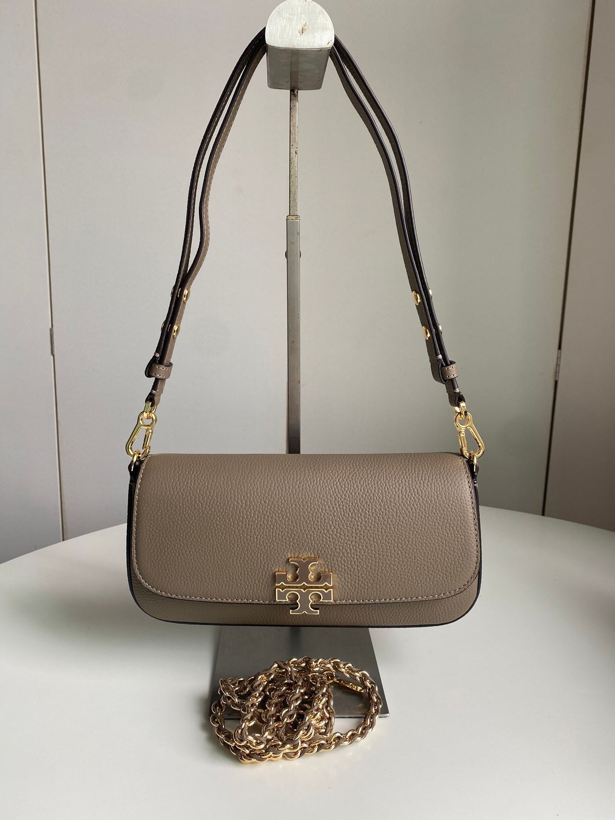 TB Tang Li Bai Qi women's casual versatile shoulder bag, crossbody bag, armpit bag, lychee patterned cowhide