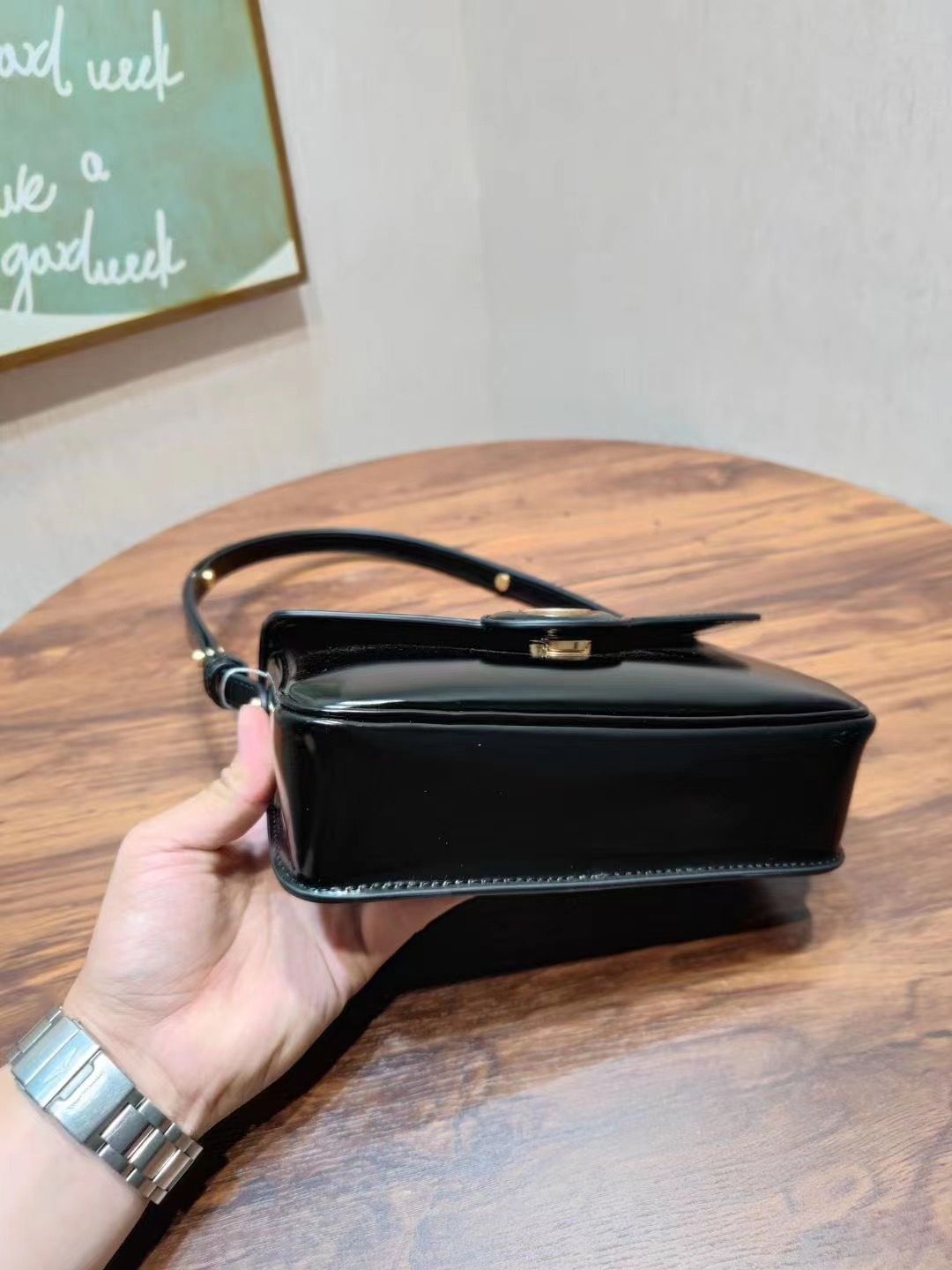 TB Tofu Bag ROBINSON Lacquer Leather Dual Use Shoulder Backpack