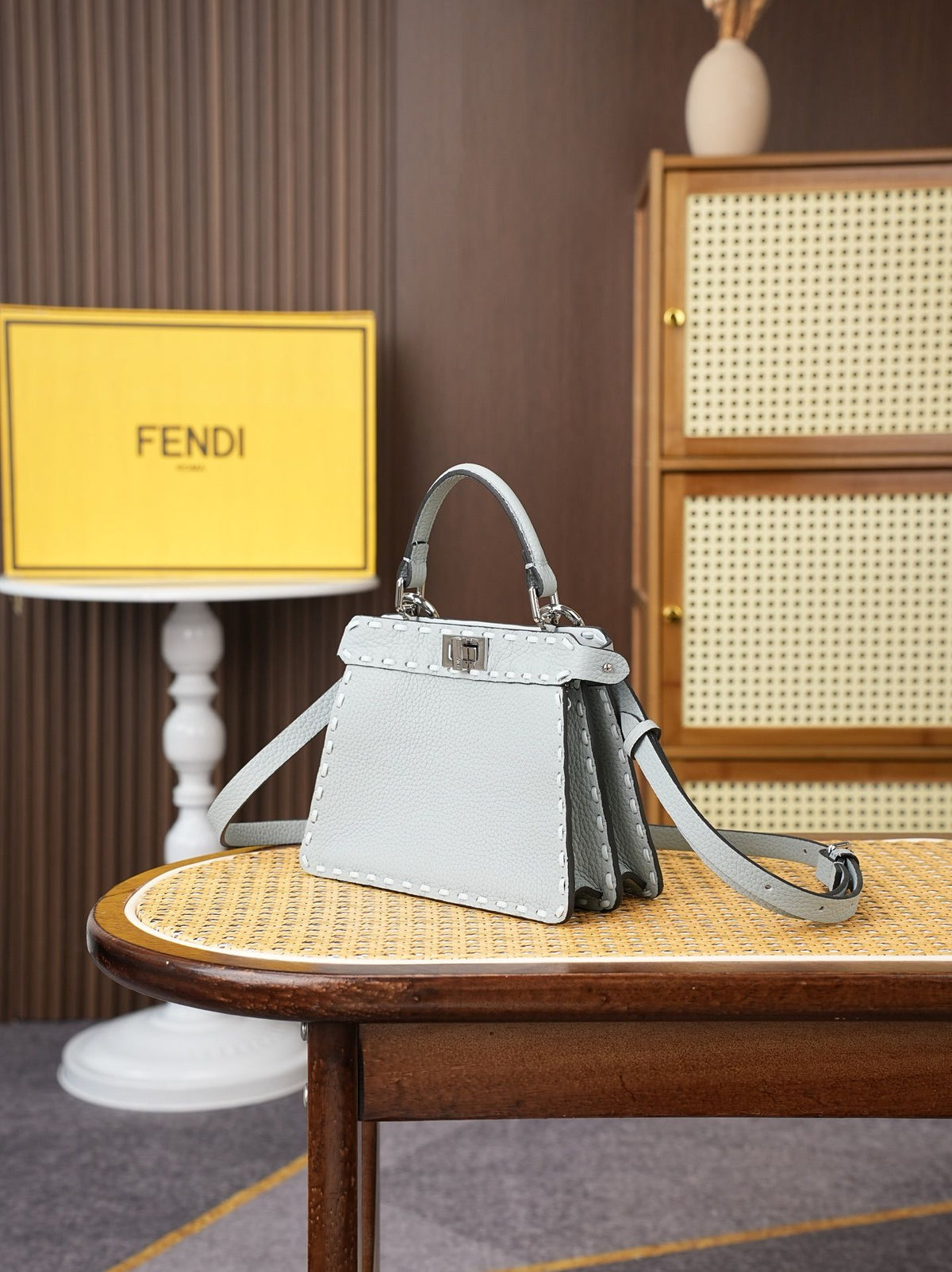 Model 15009 Ice Blue Size 20cm Details Ice Blue Hand sewn Peekaboo ISeeU Medium Handbag Litchi Pattern Calfskin Material with Classic Twist Lock Soft Nappa Leather Lining on Both Sides Separated by Hard Dividers with Buckle Internal Pocket and Gold Metal