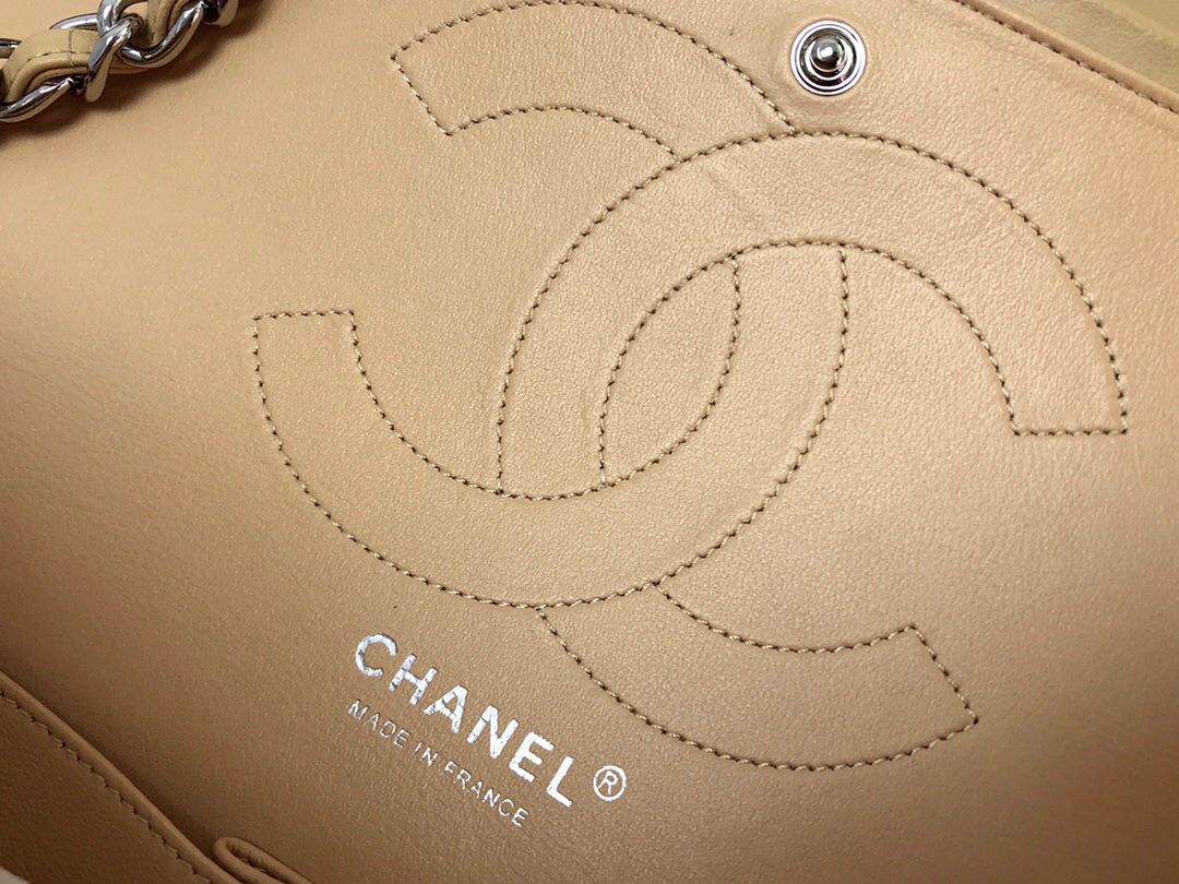 Upgraded version A1113 So beautiful that no one has friends CF Classic diamond series Original lambskin small buckle version Professionally customized heavyweight hardware shoulder strap Handmade wiring Lining leather Exquisite hot stamping font Uniform