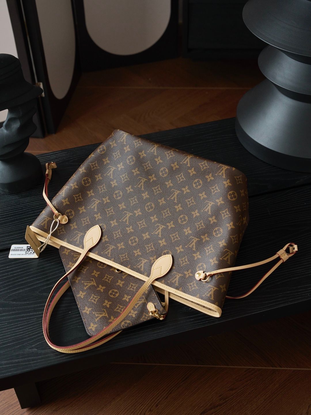 NEVERFULL Medium Handbag M46975 P1380