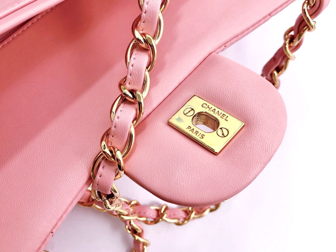 Upgraded version A1113 So beautiful that no one has friends CF Classic diamond series Original lambskin small buckle version Professionally customized heavyweight hardware shoulder straps Handmade wiring Lining leather Exquisite hot stamping font Uniform