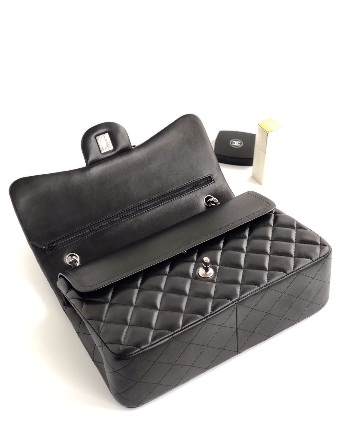 Upgraded version A1113 So beautiful that no one has friends CF Classic diamond series Original lambskin small buckle version Professionally customized heavyweight hardware shoulder straps Handmade wiring Lining leather Exquisite hot stamping font Uniform