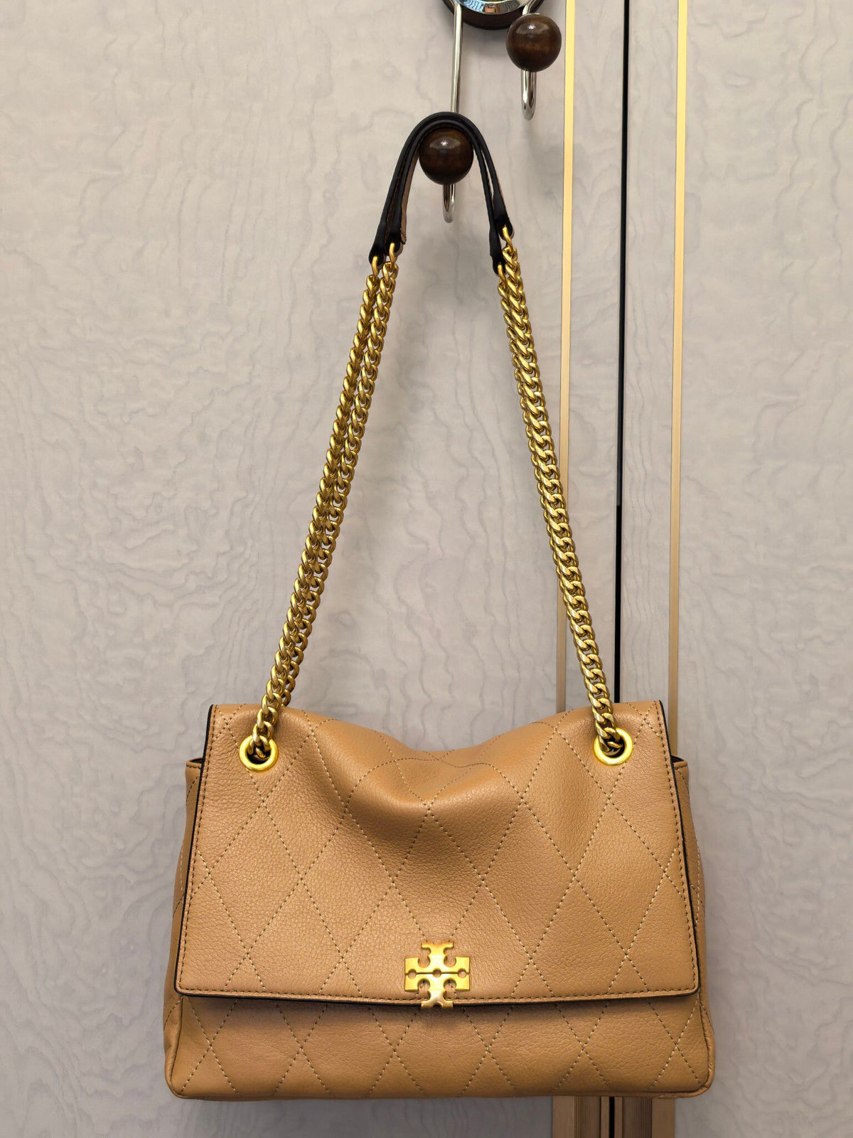 Compilation 1519 Medium TORY BURCH | Apricot Charlie Quilted Shoulder Collection Apricot Charlie Bag Selection Guide Coming, Large Super Energy Pack Commuter Stopper Short Apprentice OK Medium Suitable for Daily Streetwear Super Atmosphere Small Size