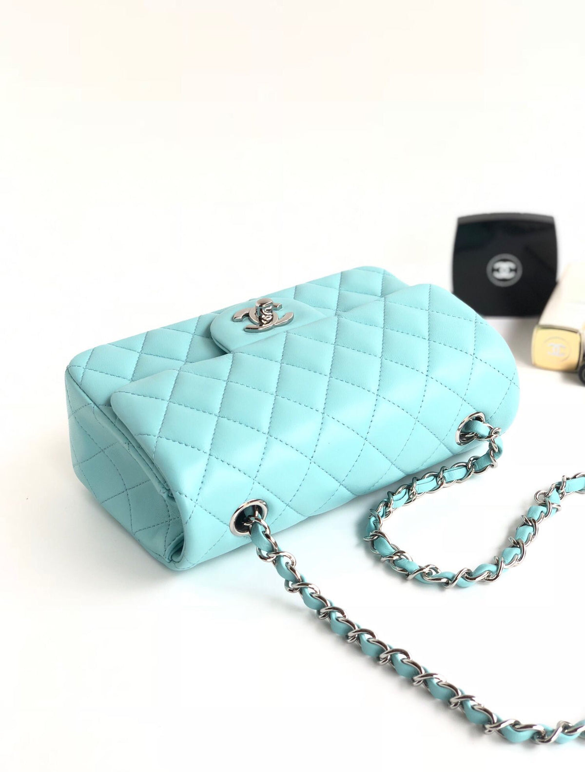 Xiaoxiang 1116 CF20cm780 lambskin
