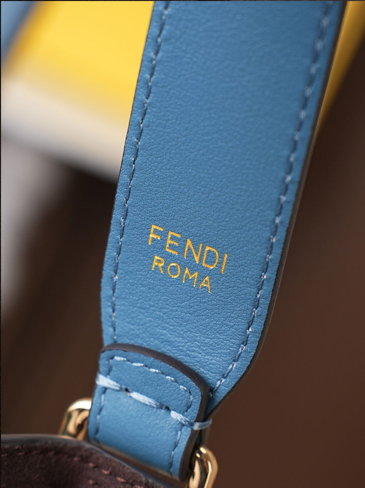 Model 15010, blue, size 10x12x18cm, Mon Tresor bucket bag, featuring a brand new proportion, classic double F fabric paired with calfskin material, can be carried by hand or slung across the shoulder, vintage yet fashionable, practicality and appearance