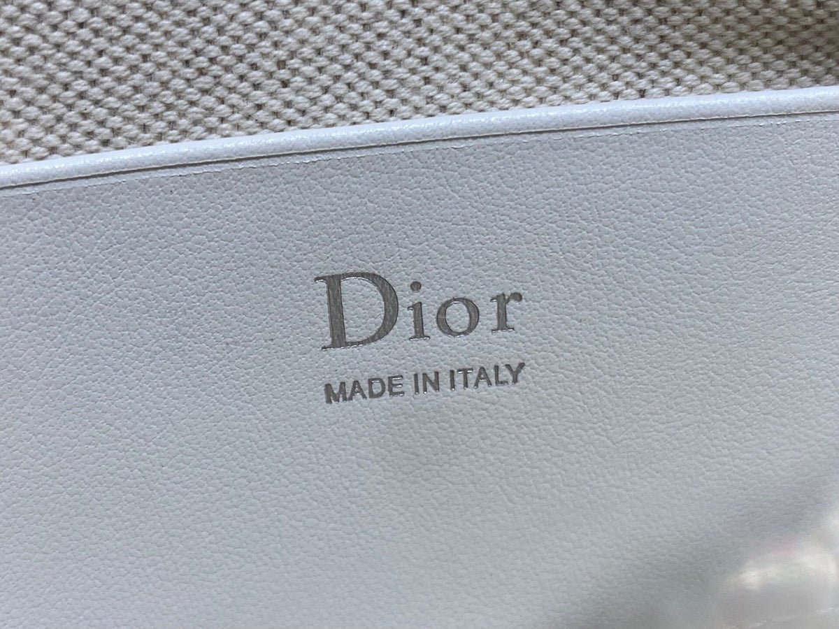 In stock Dior2026 early spring series Oblique bow chain bag, classic Oblique white gray canvas + white leather bow, elegant and playful