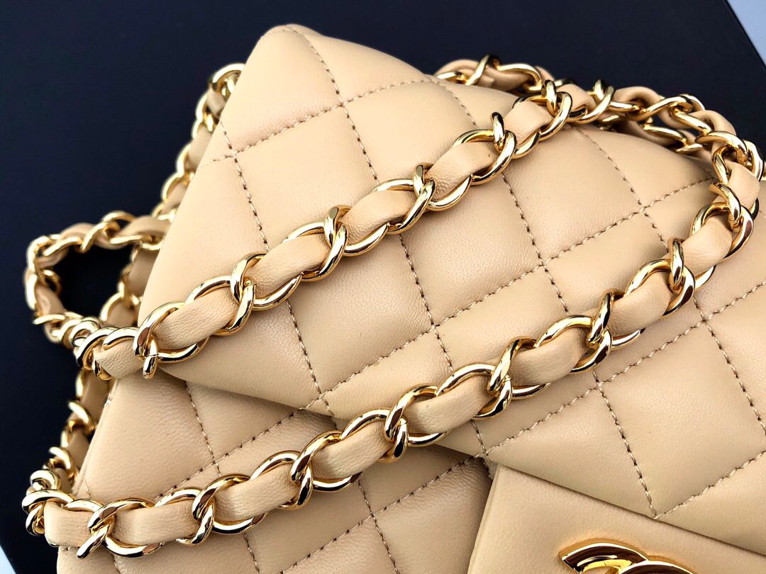 CF series 1116 classic lambskin soft to the touch awesome shape [strong] exclusively developed size 20cm