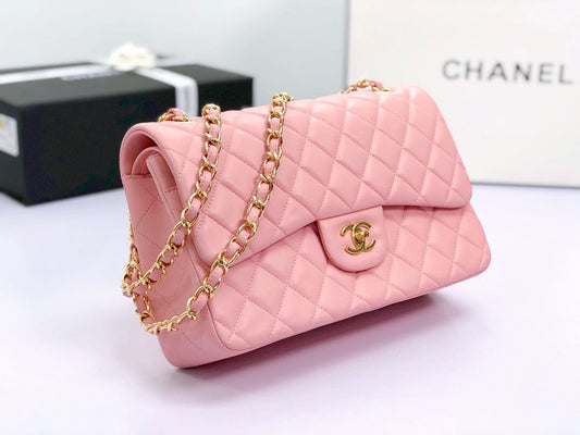 Upgraded version A1113 So beautiful that no one has friends CF Classic diamond series Original lambskin small buckle version Professionally customized heavyweight hardware shoulder straps Handmade wiring Lining leather Exquisite hot stamping font Uniform