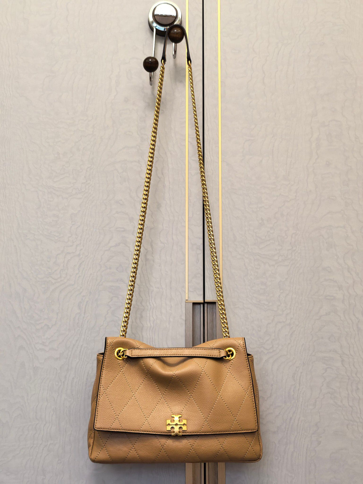 Compilation 1519 Medium TORY BURCH | Apricot Charlie Quilted Shoulder Collection Apricot Charlie Bag Selection Guide Coming, Large Super Energy Pack Commuter Stopper Short Apprentice OK Medium Suitable for Daily Streetwear Super Atmosphere Small Size