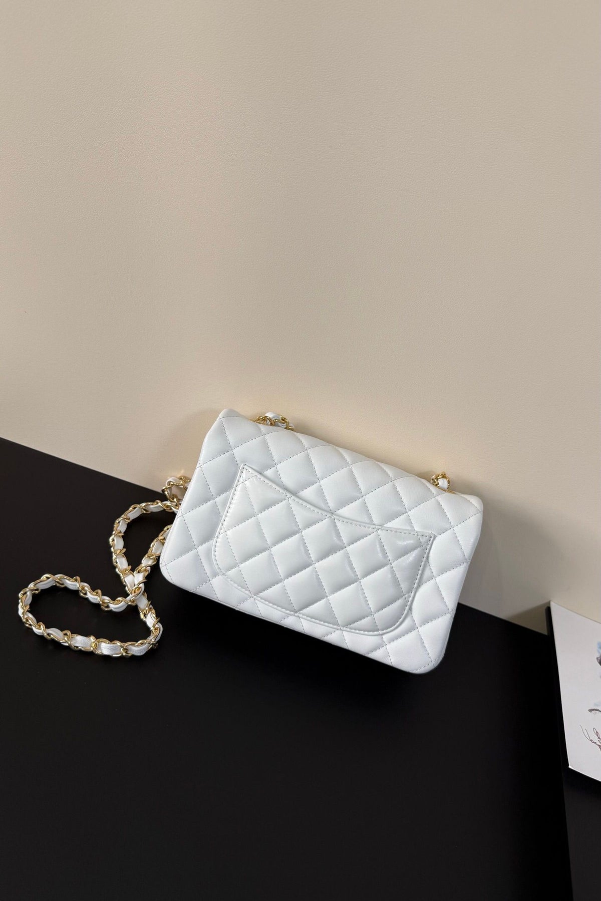 Upgraded version (full leather inside and outside) CF 20cm lambskin. Exclusive product in the market. Please see the pictures for leather details and workmanship. It is perfect. Welcome to compare. 116 Platinum