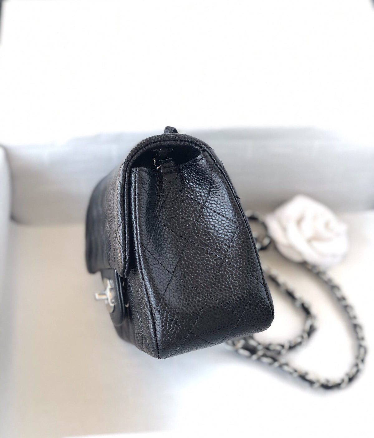 cfmini1115 ball pattern leather Classic Flap classic CF square fat caviar ball pattern return